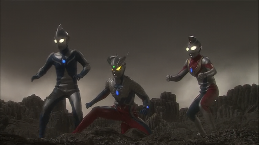 Gomess Ultraman. Ultraman DC. Ultraman Beth.